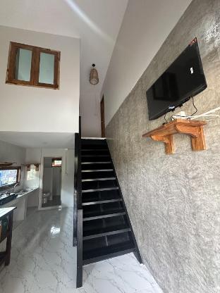 New two-storey loft Thongsala