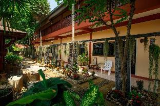 Noble Night Guesthouse