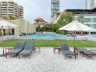 O2 Luxurious 1BR Sea View High FL Veranda Pattaya
