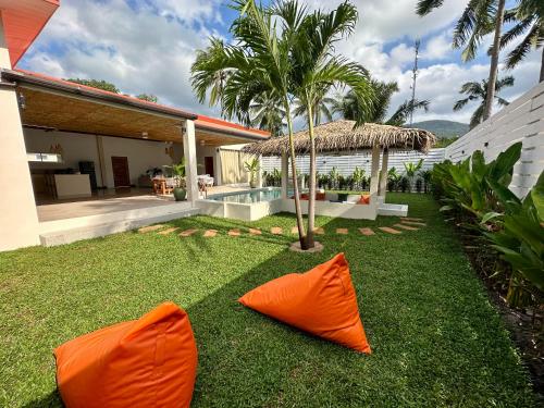 Oh&#039;lala luxury pool villas