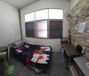 Olan Place 206 Apartment with free Wi-Fi