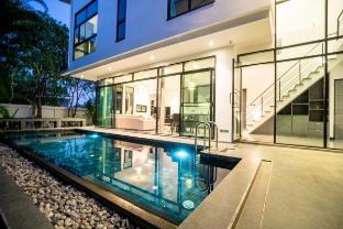 One of the Most Luxurious Villas in Phuket