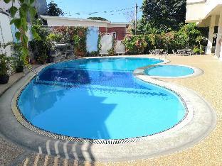 Opposite  Train Station ChiangMai Supanich Condo