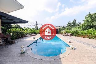 OYO 361 Relax Garden House