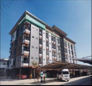 OYO 75504 Ratchapruek Apartment Angthong