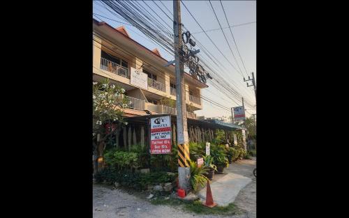 P &amp; T Hostel