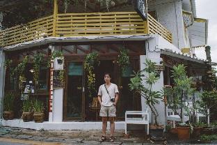 Past Tense hostel
