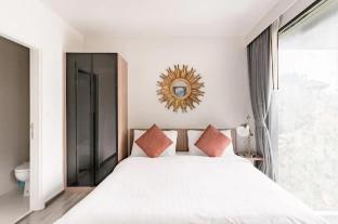 Patong apartment with broad view