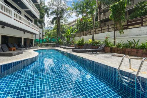 Patong Central Hostel