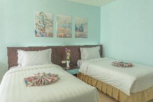 Patong One-Bedroom Twin Bed Apartment, Convenient Location
