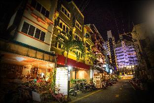 Patong Sino House