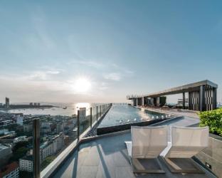 Pattaya Beach Seaview Pool Residence