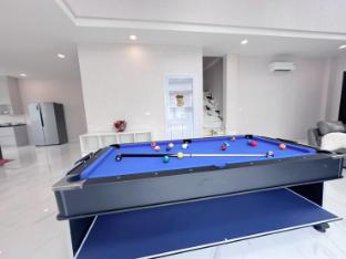Pattaya beach villa