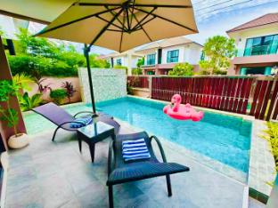 Pattaya CloudEa Pool Villa (4-bedroom&amp;Breakfast）