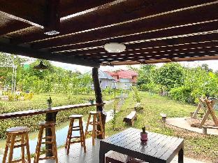 Pavilion treehouse by Raikratibkhaw Thailand