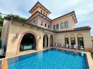 Payaa International Pool Villa at Chivani Pattaya