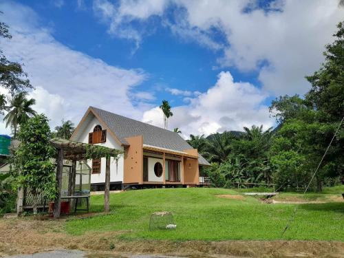 Peace in Ranong