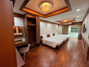 Peace Residence Pratunam