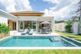 Peaceful and stylish 3 bedrooms pool villa, Phuket