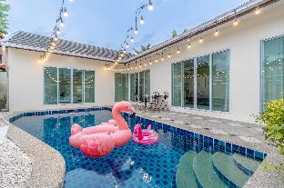 Peacock Pool Villa No.01