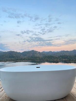 Petrantee Resort