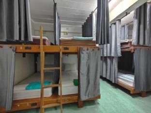 Phangan Hostel