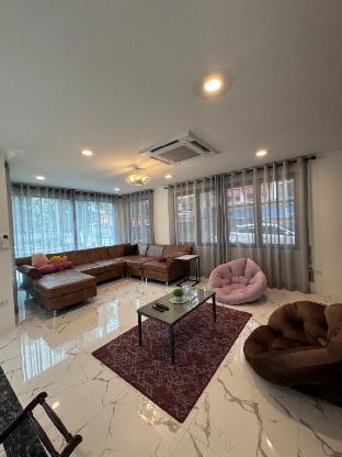 Phanom Retreat