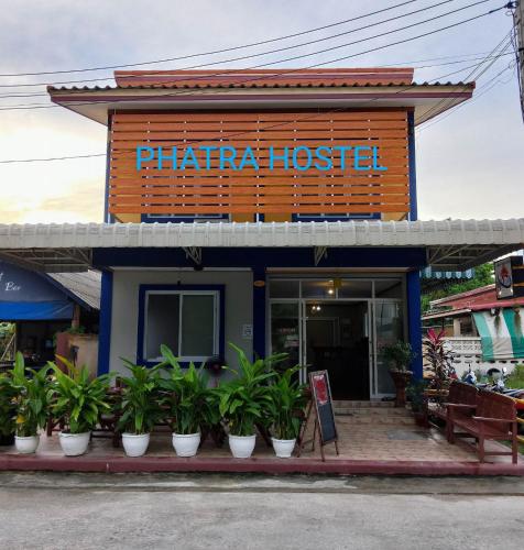 Phatra Hostel