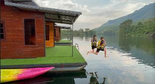 Phu Naphat Resort