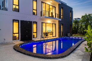 Phuket villa in Laguna Park