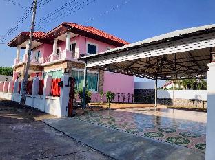 Pink Charm @ Pattaya