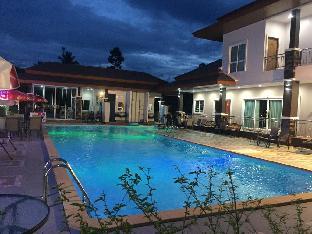 Pool House Lansaka