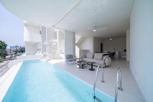 POOL+KTV  VILLA | Perfect for Groups &amp; Ins Shots 1