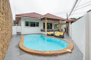 Pool Villa 3 Bedrooms Closeby Patong Chic & Quiet