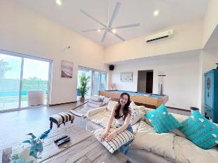 Pool Villa with Sunset View -  Kitchen &amp; BBQ