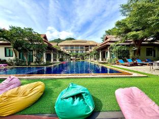 Poolsawat Villa