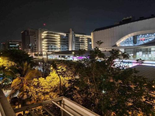 Popular Muang Thong Thani Condo, Building 9, Floor 4, Room 36