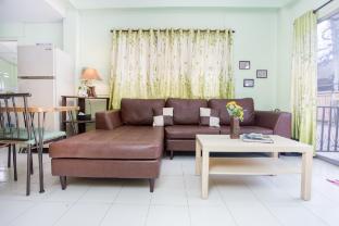 Prime location! Comfy townhome within the old town