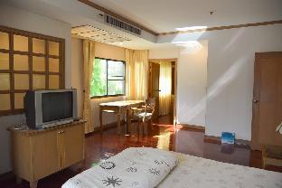 Private Condo in Hippest Area 1 bedroom