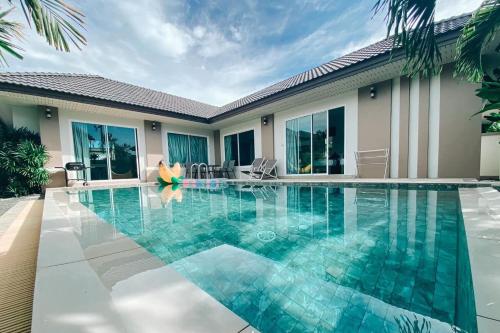 Private Pool Villa at Nai Harn 2 bedroom