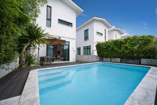 Private Pool Villa BB Town in Japanese Loft Style