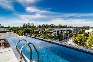 Private rooftop pool villa in Laguna,  near beach!