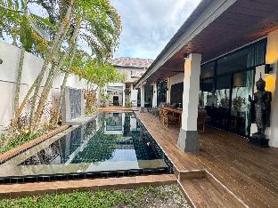 Private Spacious Family Villa with your own Pool