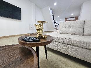 PrivateHouse52