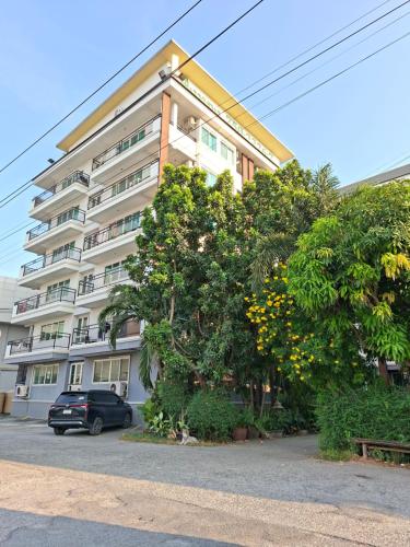 Puingtong Building Mega Bangna