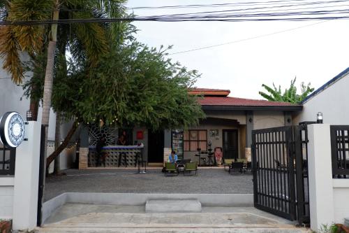 Pure&#039;s Place