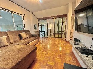 Q’s cottage