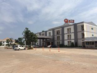 Qbiz Hotel Kalasin