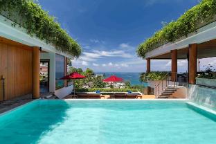 Rachawadee Surin Beach