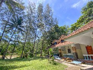Ranong Resort and Laguna